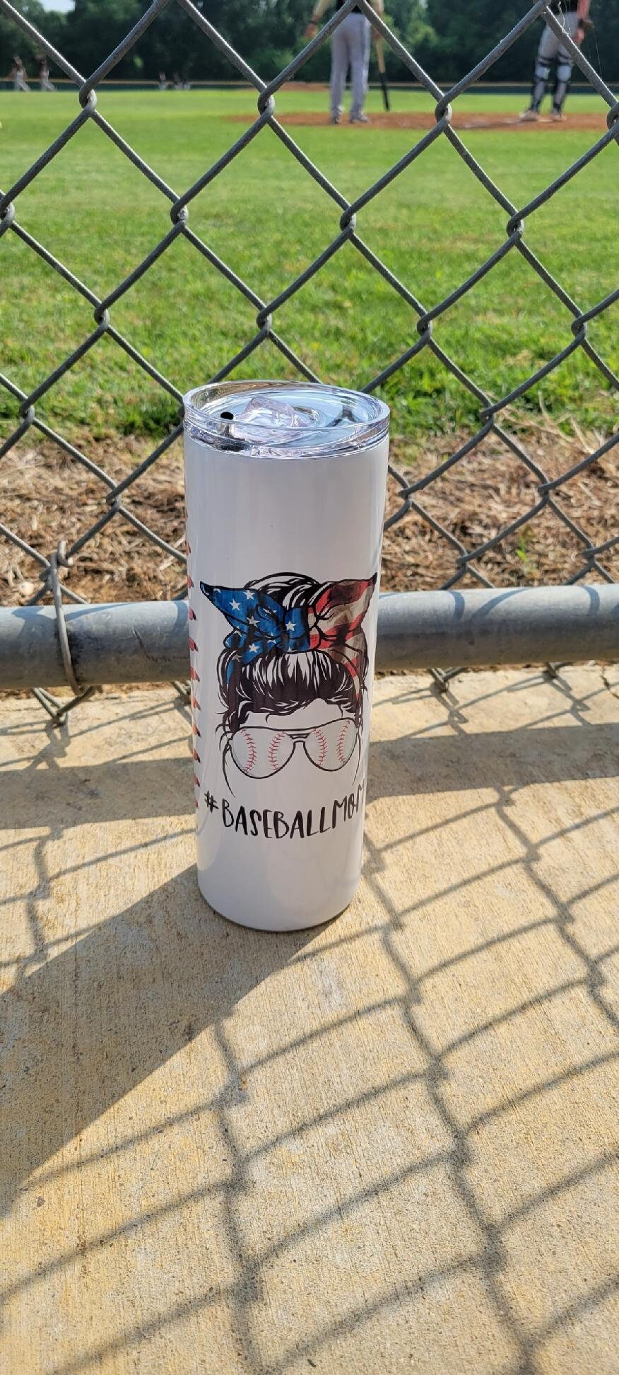 Baseball Mom Tumbler/Baseball Lovers/tumbler for Mom/Baseball/Baseball mom/Messy bun/Messy bun mom/travel mug/