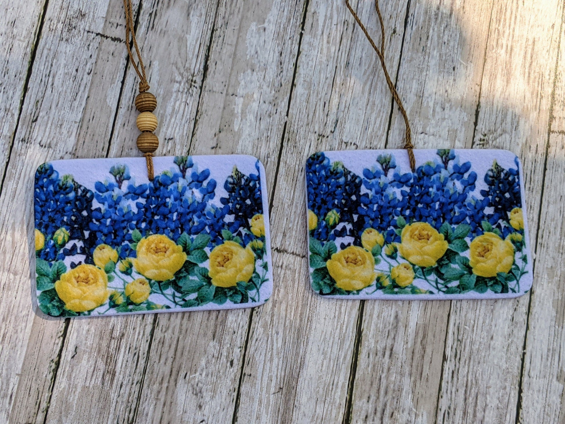 Bluebonnets and Yellow Roses, 20 oz tumbler, glitter tumblers,Texas, Texas Lovers, custom tumblers, personalized tumblers, Blue bonnets