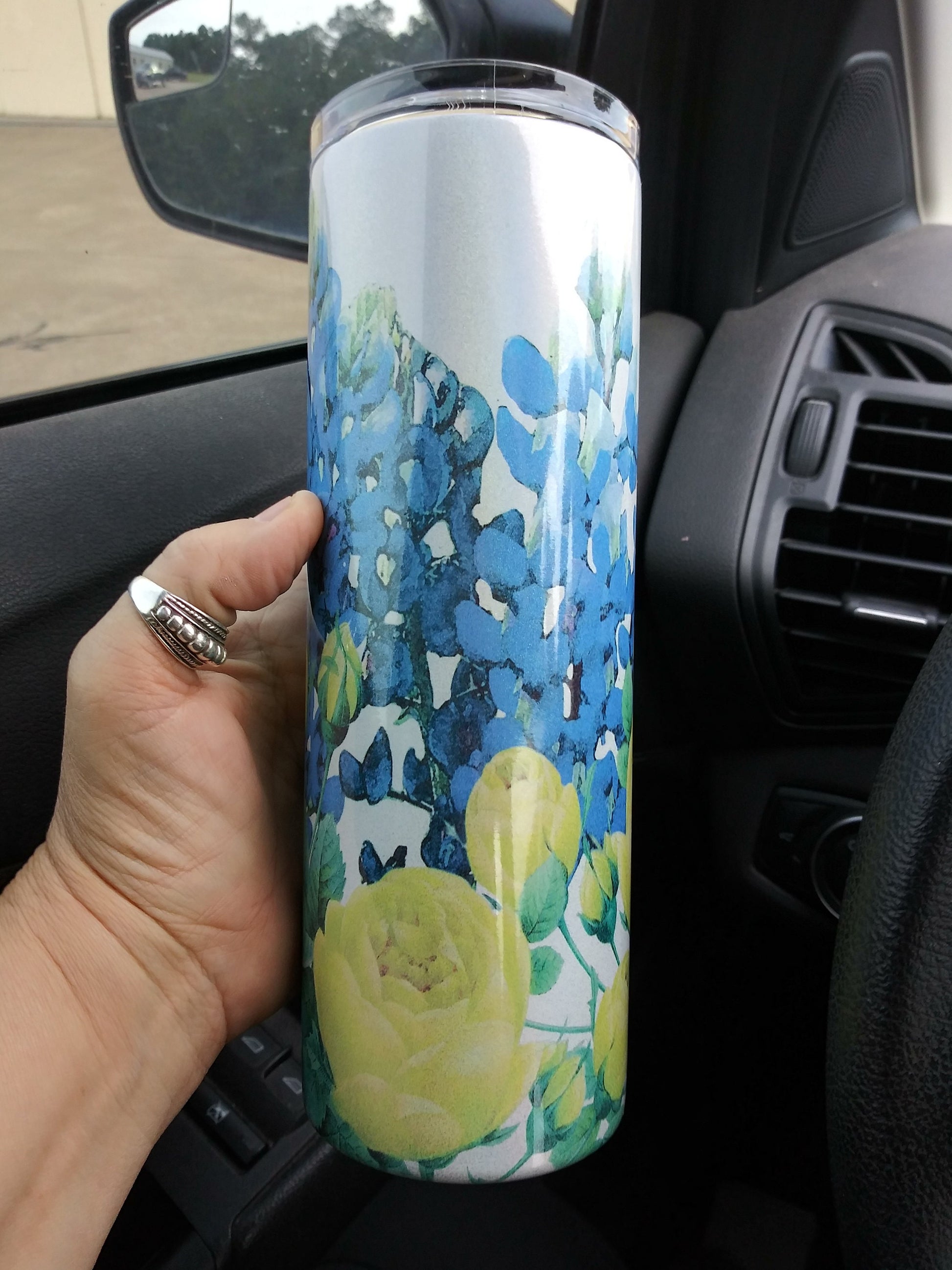 Bluebonnets and Yellow Roses/20oz tumbler/Glitter tumbler/Texas/Texas lovers/custom tumbler/personalized cup/Texas State flower bluebonnets